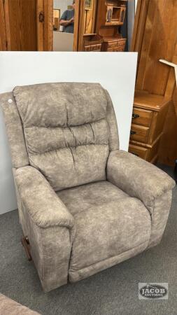 LA-Z-BOY RECLINER (SEE NOTE)