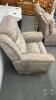 OVERSIZED LA-Z-BOY RECLINER (SEE NOTE) - 3