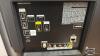 SAMSUNG 32IN T.V - 6