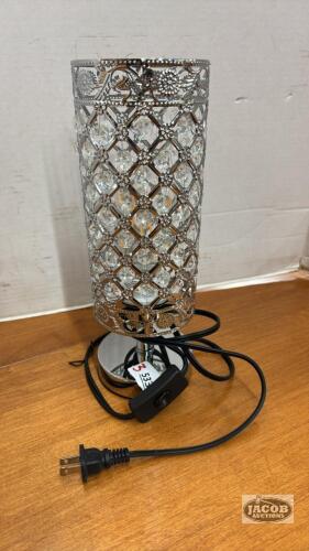 SMALL DRESSER LAMP
