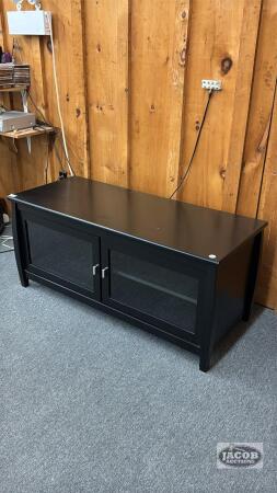 (2) DOOR ENTERTAINMENT STAND