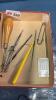 QUANTITY OF CROCHET AND BUTTON HOOKS - 4