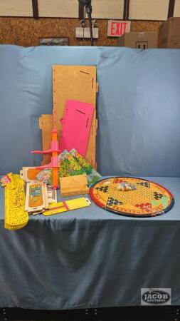 VINTAGE TOY LOT