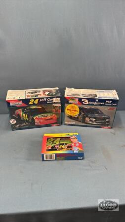 ASSORTED NASCAR LOT