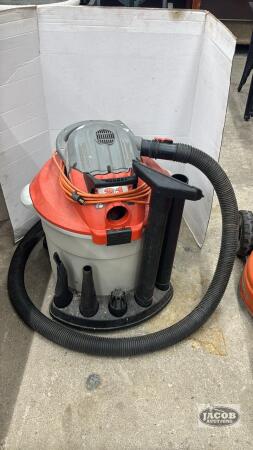 RIDGID 2 IN 1 BLOWER VACUUM, 16 US GALLON, 6.5 H.P
