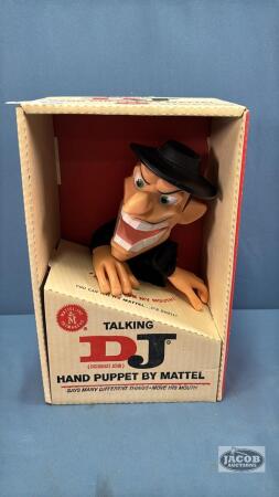 TALKING DISHONEST JOHN HAND PUPPET BY MATTEL