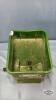 SCOTTS HAND HELD EASY SPREADER - 2