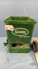SCOTTS HAND HELD GRASS SEEDER - 2