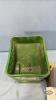 SCOTTS HAND HELD GRASS SEEDER - 3