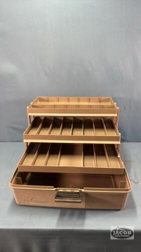 PLASTIC TACKLE BOX