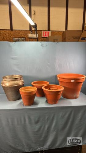 PLANTER LOT