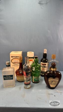 (8) ASSORTED WHISKEY AND LIQUOR BOTTLES