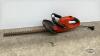 BLACK AND DECKER ELECTRIC 21IN HEDGE TRIMMER - 2