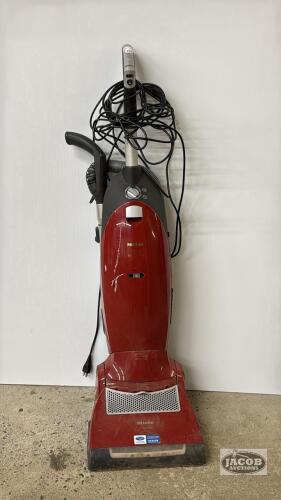 MIELE POWER PLUS VACUUM