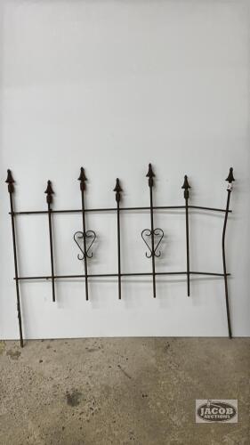 36IN SECTION OF WROUGHT IRON GARDEN D&Eacute;COR