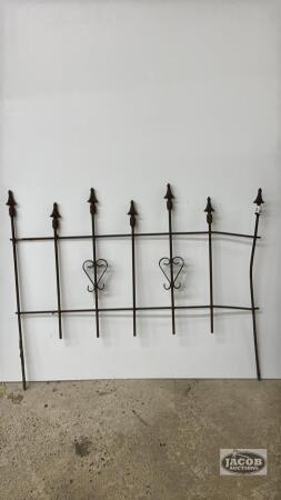 36IN SECTION OF WROUGHT IRON GARDEN D&Eacute;COR