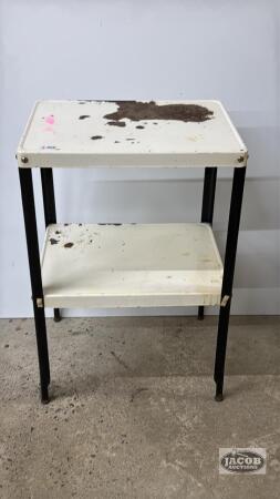 METAL UTILITY STAND THAT NEEDS REPAINTING