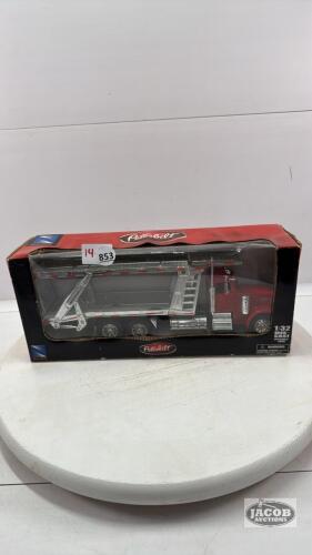 PETERBILT 379 CAR HAULER STRAIGHT TRUCK