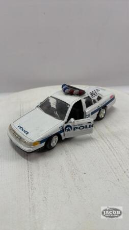 "NEW ORLEANS POLICE" FORD CROWN VICTORIA