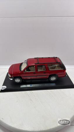 2001 CHEV SUBURBAN