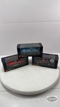 (3) SUNNY SIDE 1/32 CARS