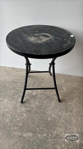 ROUND PATIO TABLE WITH GLASS TOP