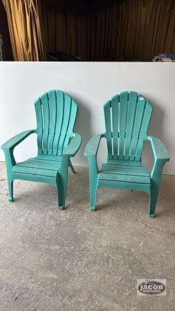 (2) PLASTIC LAWN CHAIRS
