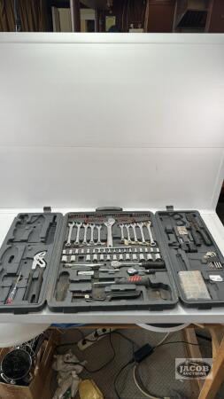 PARTIAL TOOL SET