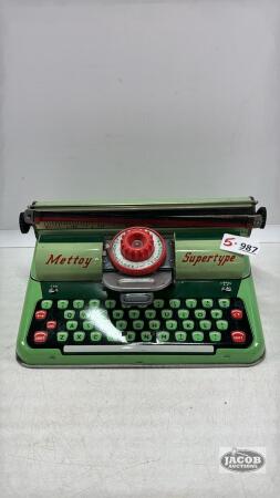 METTOY TIN TYPEWRITER TOY