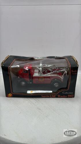 1952 SUPERIOR GMC WRECKER