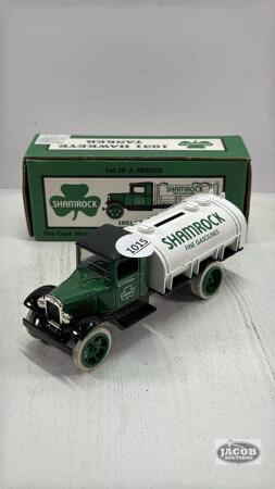 "SHAMROCK GAS" 1931 HAWKEYE TANKER