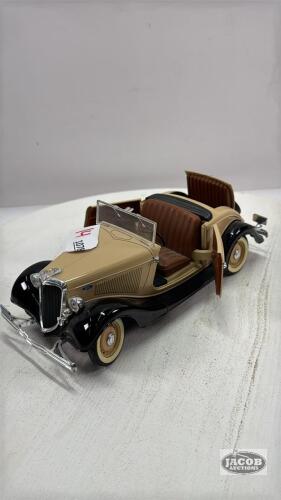 1934 FORD ROADSTER V8
