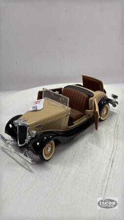1934 FORD ROADSTER V8