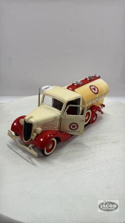 "TEXACO" 1936 FORD CITERNE