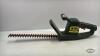 BLACK AND DECKER 16IN ELECTRIC HEDGE TRIMMER - 2