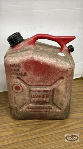 (2) GALLON PLASTIC GAS CAN