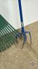 GARDEN TOOL LOT - 3