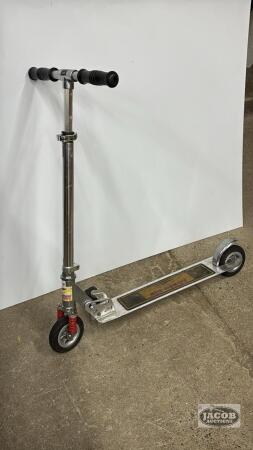 "BIG DADDY" FOLDING KIDS SCOOTER