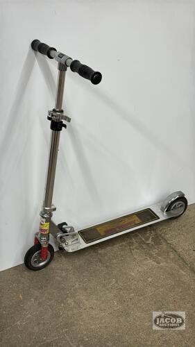 "BIG DADDY" FOLDING KIDS SCOOTER