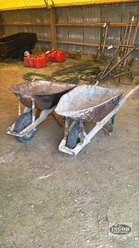 2 WHEEL BARROWS