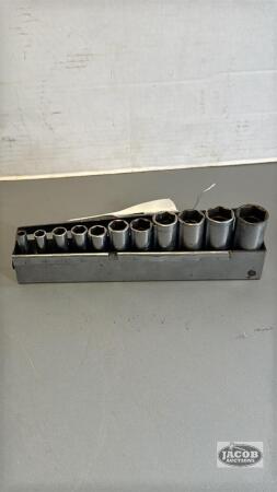 SNAP-ON 3/8IN DRIVE SAE DEEP SOCKETS