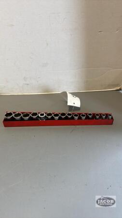 15PC SNAP-ON 1/2IN DRIVE METRIC SOCKETS