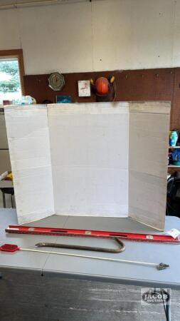 4FT LEVEL, 22IN PRY BAR