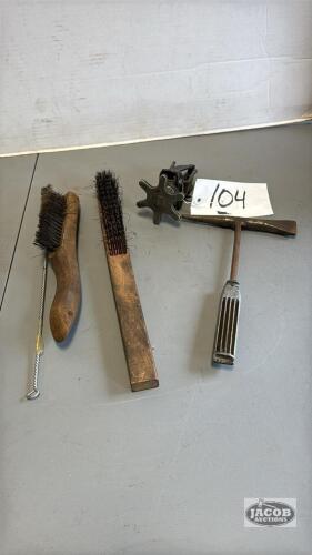 ASSORTED LOT
