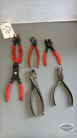 BLUE POINT/ SNAP-ON PLIER LOT