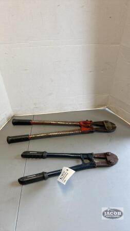 2 PAIR OF BOLT CUTTER