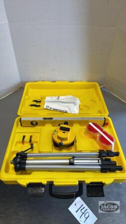 POWERFIST 18IN LASER LEVEL KIT