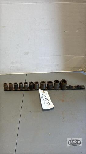 11 SNAP-ON SAE IMPACT SOCKETS