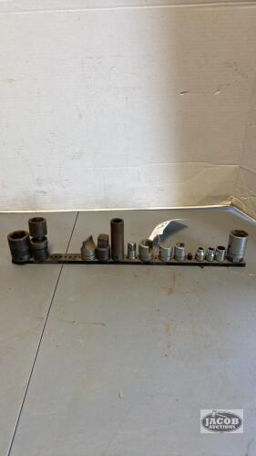 MISC. SNAP ON SOCKET LOT