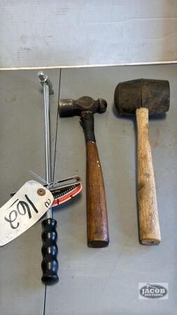 TOOL LOT